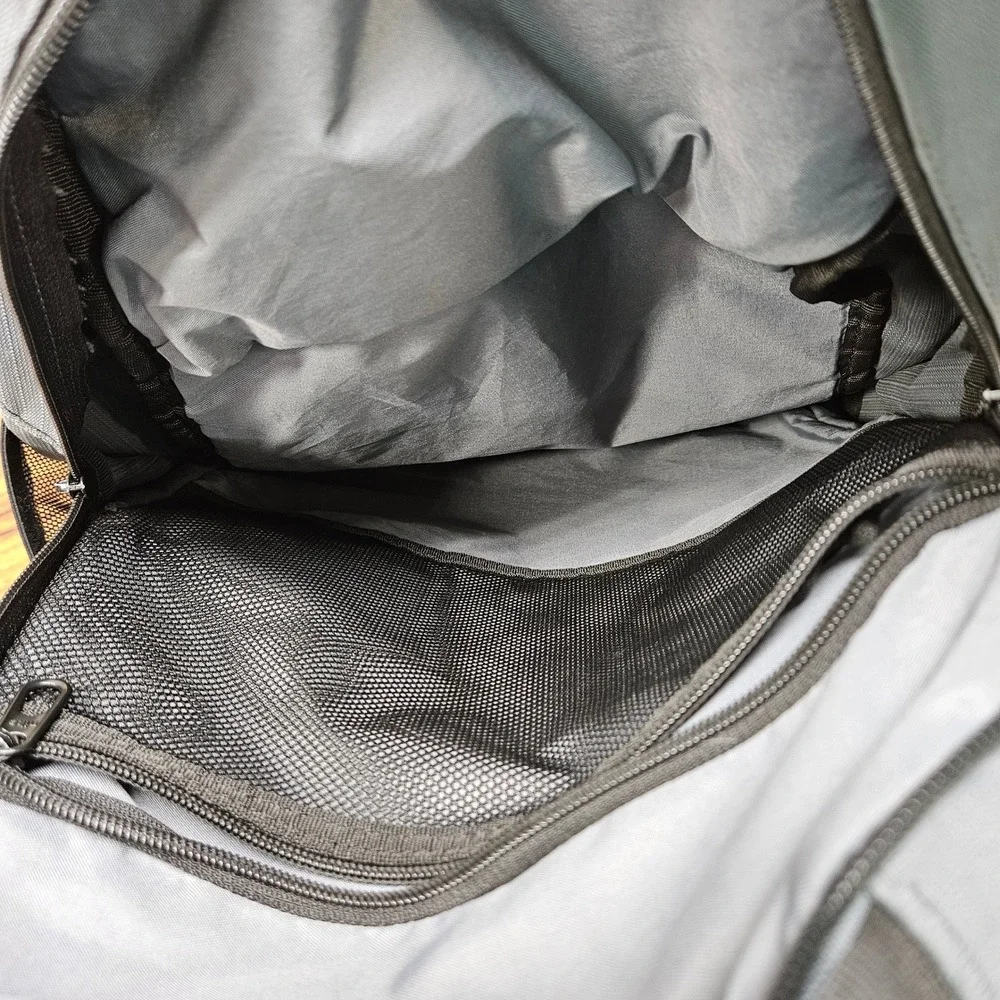 Nike Gray Black Ripstop Backpack School Gym Bag with Tech Sleeve